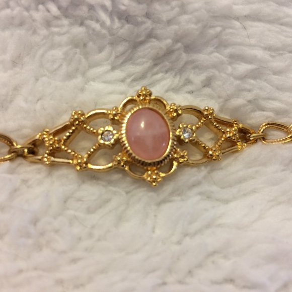 🎉 Host Pick 🎉 Vintage Avon Cabochon Bracelet - Picture 1 of 4